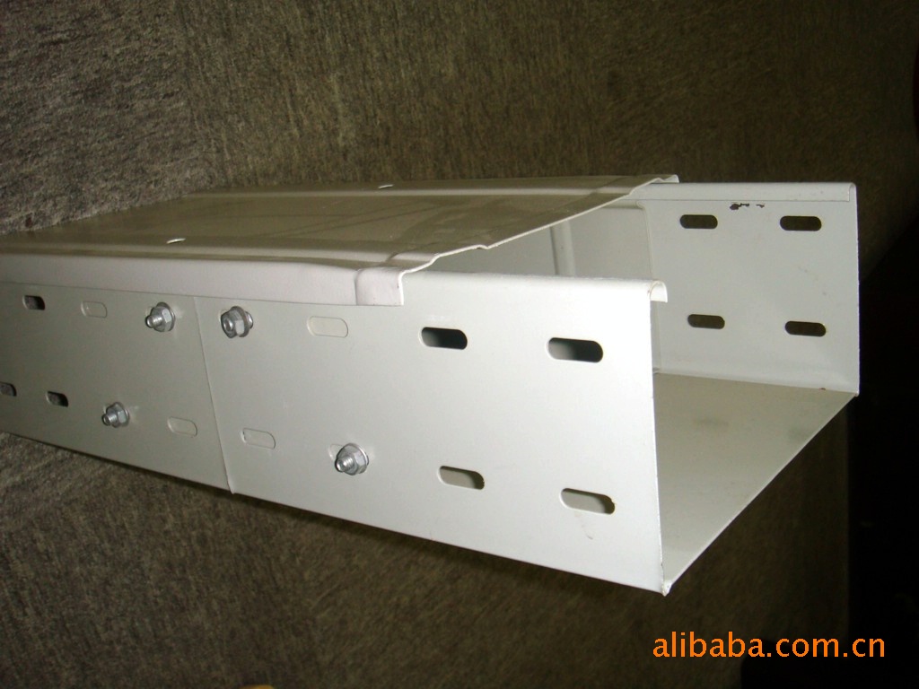 热镀锌桥架生产